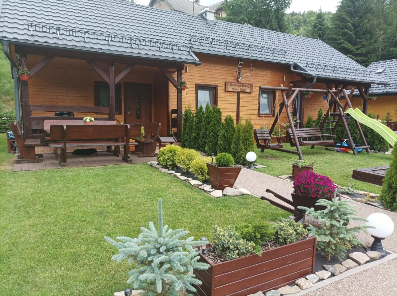 Drewniany Domek Daria i Tomek 2 domki na 8 osób Stronie Slaskie Exterior foto